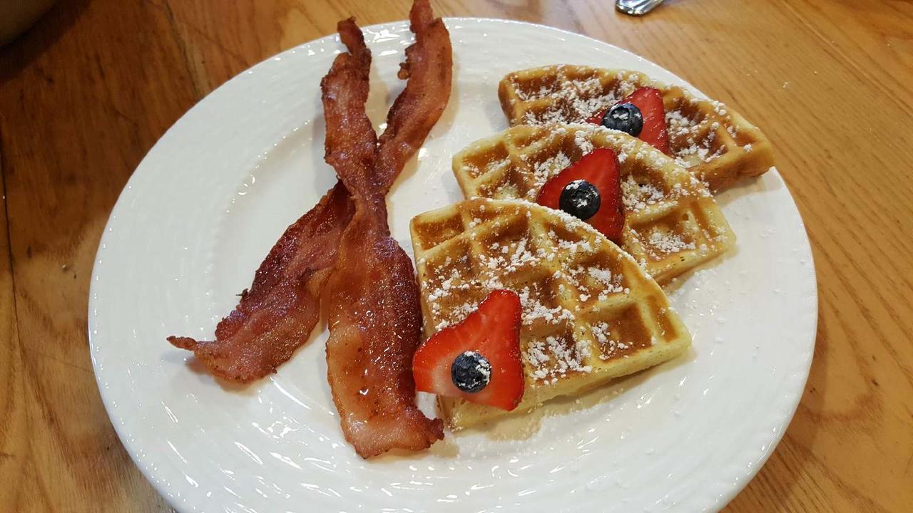 Blackberry Inn แคมเดน ภายนอก รูปภาพ